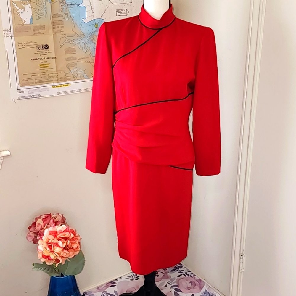 VINTAGE "HELGA" RED/BLACK DRESS SZ 8?